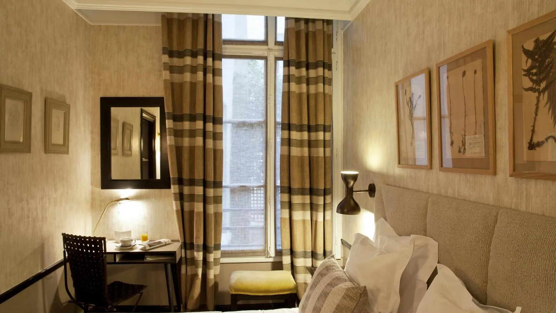 Hotel Therese Париж 4*,  Франция
