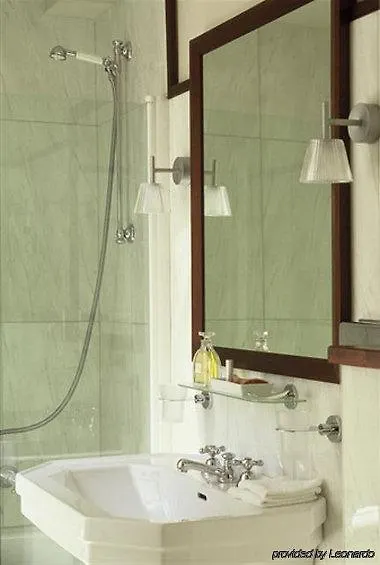 Hotel Therese Paris