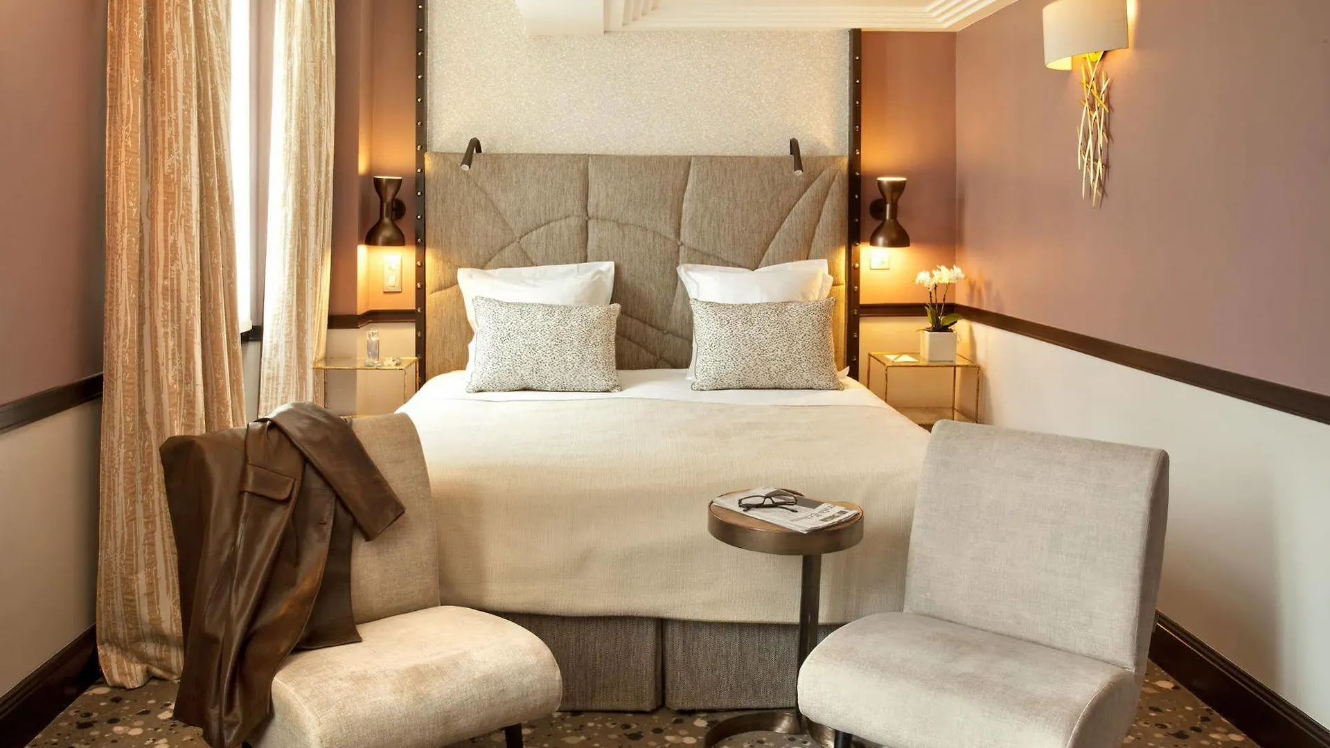 ****  Hotel Therese Paris Frankrike